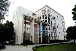 Institute of Management Technology (IMT), Ghaziabad